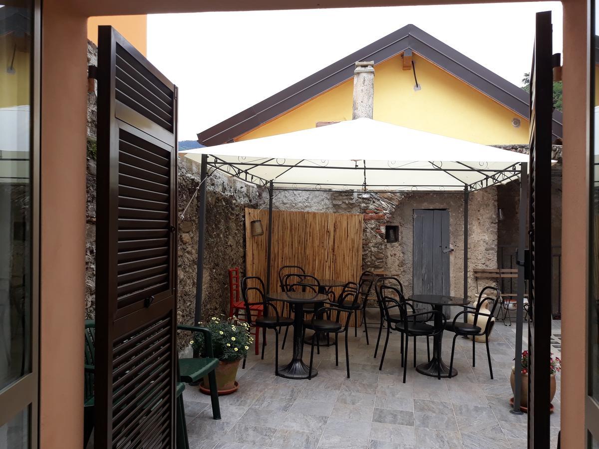 La Terra Di Mingo Bed & Breakfast Vado Ligure Exterior foto